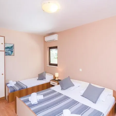 דירה Kanjuo By The Sea - Comfort One Bedroom With Terrace And... מליני